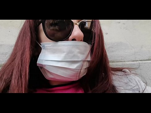 ❤️ Η Νικολέτα εκδικείται τον γείτονά της και κατουράει στο γκαράζ του (Ειδικό Covid19 Ιταλική καραντίνα) ❌ Γαμήσι ️